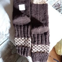 Ръчно плетени чорапи от вълна, размер 43, снимка 1 - Мъжки чорапи - 42775056