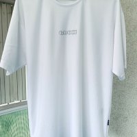 Голяма бяла тениска GUCCI,Италия, снимка 1 - Тениски - 36702529