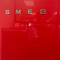 РЕТРО ХЛАДИЛНИК SMEG FAB 38 В СТИЛ 50-ТЕ ГОДИНИ,ЧЕРВЕН FAB38RRD5AU, снимка 3 - Хладилници - 38645751