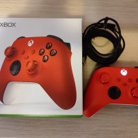Xbox Wireless Controller Pulse Red + Rechargeable Battery + 3M USB-C, снимка 1 - Аксесоари - 44143259
