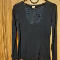 Дамска блуза, снимка 1 - Блузи с дълъг ръкав и пуловери - 38722063