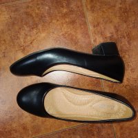 Черни дамски обувки, само ЛИЧНО предаване, снимка 2 - Дамски обувки на ток - 29715777