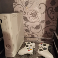 xbox 360 , снимка 1 - Xbox конзоли - 44587419