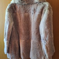 Палто от заешка кожа, снимка 1 - Палта, манта - 42526929
