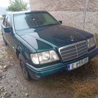 Мерцедес Е 124 3000 д  на части, снимка 1 - Автомобили и джипове - 31159797