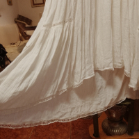  Промоция за 8-ми март 30 лв. Дълга,бяла рокля с бродерия асиметрична L номер, цена 33 лв., снимка 5 - Рокли - 44636261