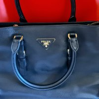 Дамска чанта Prada , снимка 1 - Чанти - 37496041