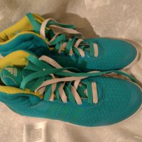 Кецове Adidas, снимка 1 - Кецове - 39475810