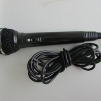 Микрофон с кабел Trust  600 ohm, снимка 1 - Микрофони - 38044269