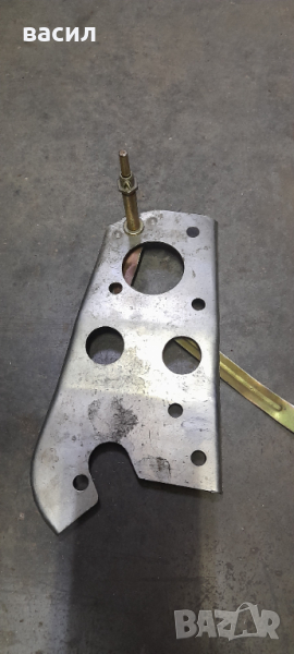 Механизми  за мотора  за стъклочистачките за ИФА  Л60 , снимка 1