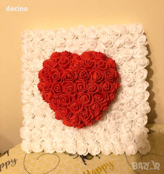Табела с изпъкнало сърце от вечни рози Свети Валентин, снимка 1