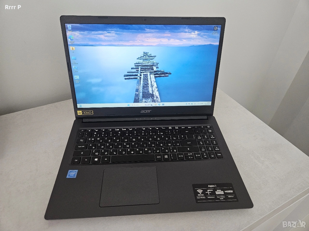Лаптоп Acer Aspire 3 15.6 FULL HD 12GB RAM 256GB SSD, снимка 1