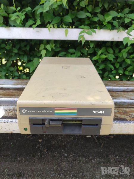 Продавам стар компютър Commodore C64 /Commodore 1541, снимка 1