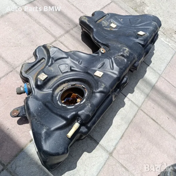 Резервоар за гориво BMW F10 F11 Резервоар БМВ Ф10 Ф11, снимка 1