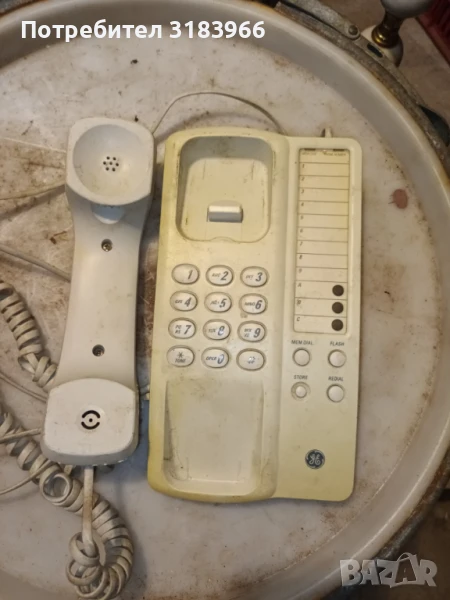 стар телефон работи, снимка 1