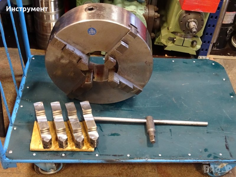 Универсален патронник за струг TOS IU 400/4 M1 4-челюсти, снимка 1