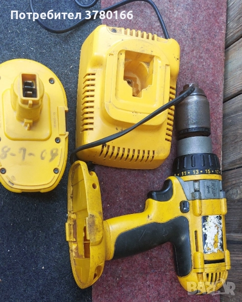 акумулаторен винтоверт Dewalt , снимка 1