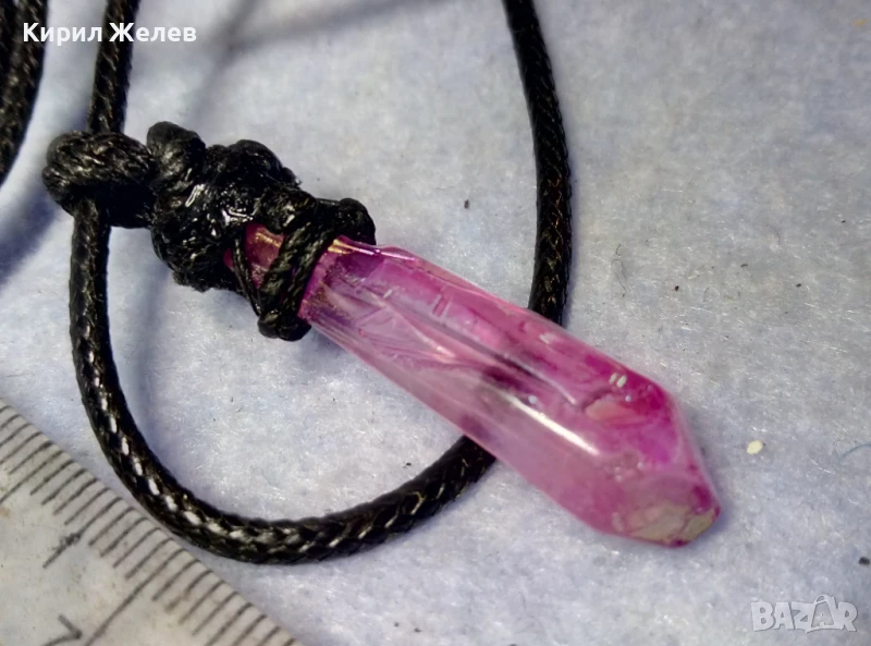 СТИЛЕН ВИНТИДЖ АРТ СКЪПОЦЕНЕН МЕДАЛЬОН ФАСЕТИРАН НАТУРАЛЕН АМЕТИСТ с ПЛЕТЕНО ШНУРЧЕ 50194, снимка 1