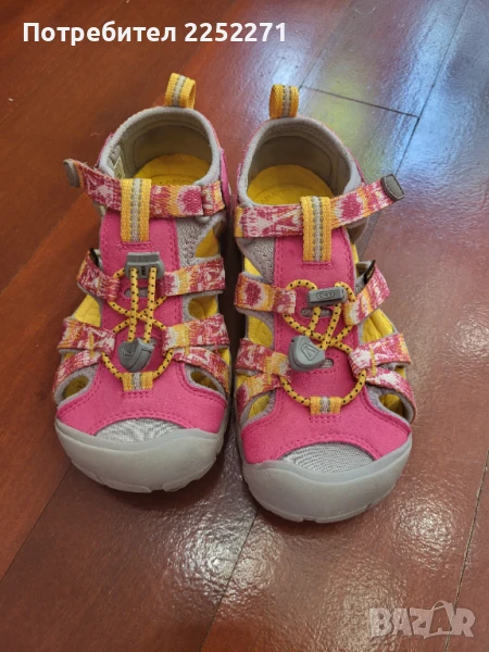 Детски сандали Keen за момиче 31 номер, снимка 1
