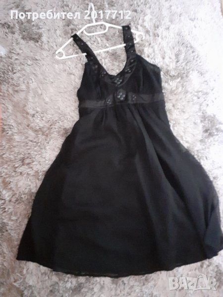 Продавам рокля размер Xl, снимка 1