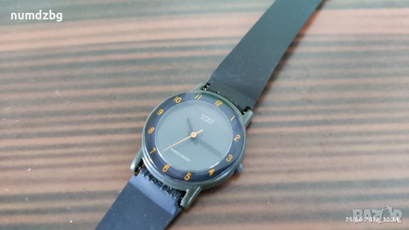 Casio дамски женски часовник малък Japan, снимка 1