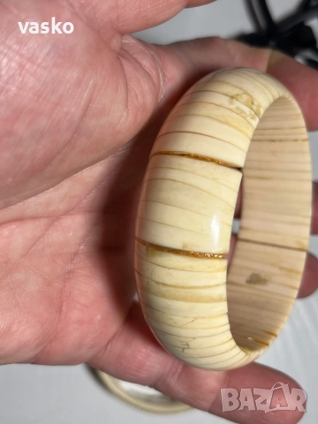 Гривни слонова кост, снимка 2 - Гривни - 52674548