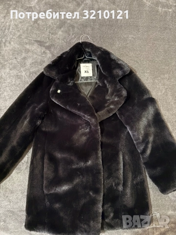 Дамско зимно палто. 