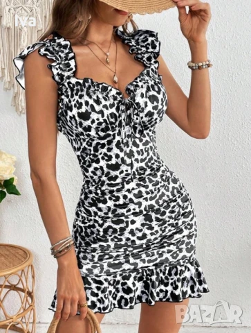 Еластична рокля, черно-бяла, размери S и М