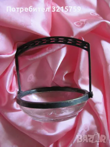 Арт деко кристална купа,бонбониера с бронзова дръжка