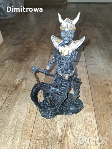 фигура , снимка 2 - Фигурки - 48639089