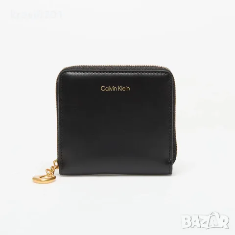 Оригинален портфейл на Calvin Klein! Естествена кожа