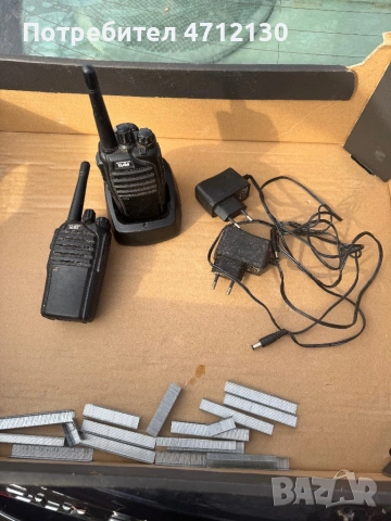 Радиостанция, снимка 2 - Екипировка - 53214261