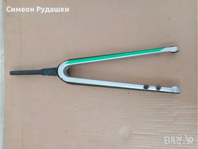 Карбонова вилка BMC Black Green (carbon)