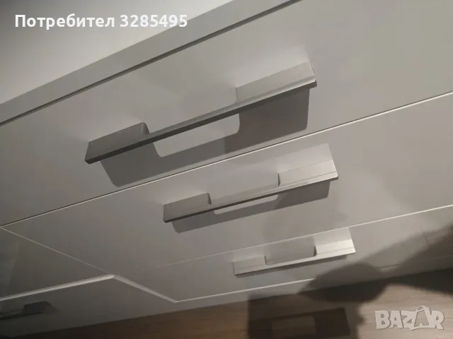Скрин от МДФ, бял лак, като нов, снимка 4 - Скринове - 56061178