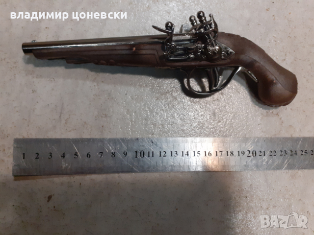 Красив кремъчен пистолет,пищов,оръжие, снимка 2 - Колекции - 44559184