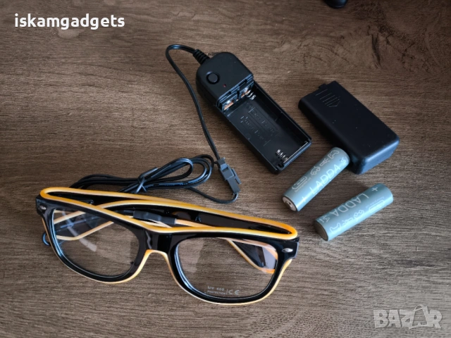 Светещи LED очила, папионки и вратовръзки за партита и рожденни дни, снимка 4 - Сватбени аксесоари - 54070234