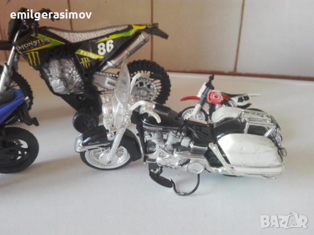 Играчки. Рекламни камиончета, колички , моторчета., снимка 14 - Колекции - 53506427