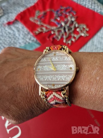 Ръчен часовник Reserved, снимка 5 - Дамски - 37122893