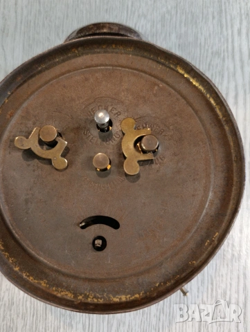 Стар часовник, снимка 4 - Антикварни и старинни предмети - 54131634