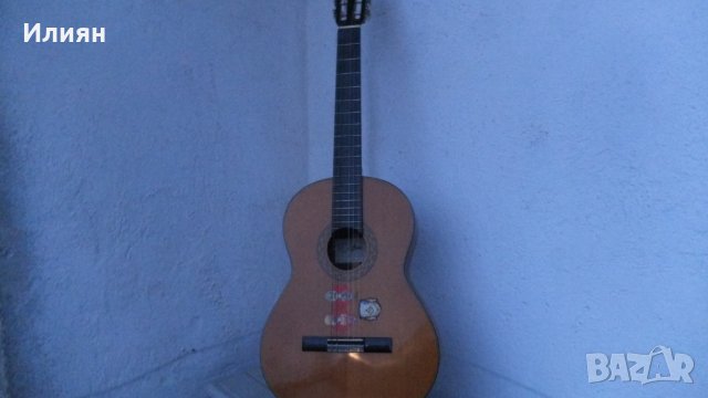 Продавам класическа китара aria, снимка 1 - Китари - 30238562