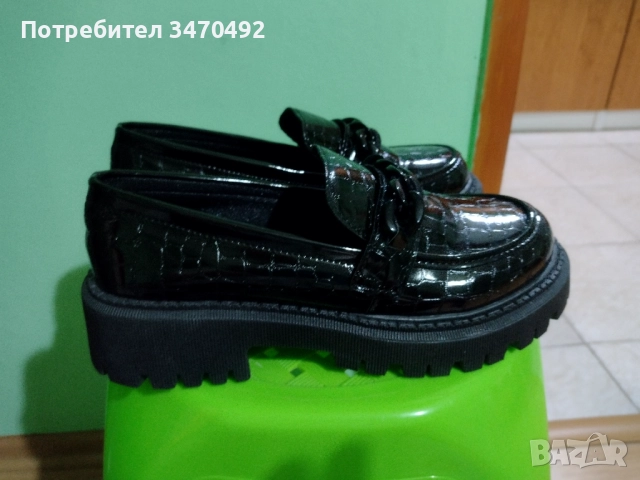Черни дамски обувки , снимка 7 - Дамски ежедневни обувки - 51964463