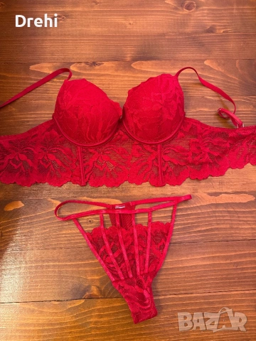 Дамски комплект сутиен 75Б и прашки размер М