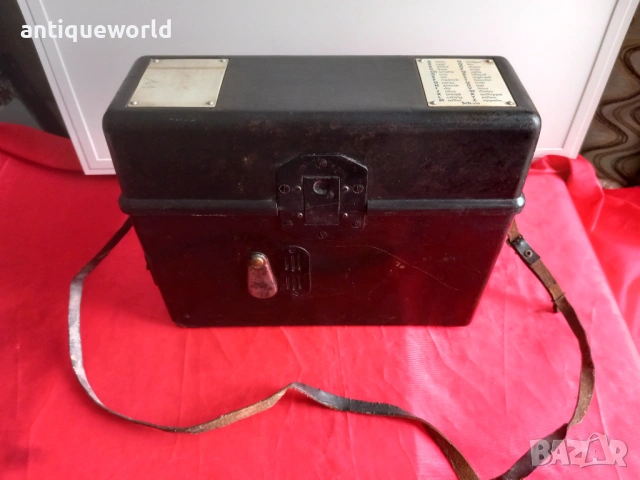 Нацистки Военен Телефон ,Свастики Вермахт ВСВ 1949г.