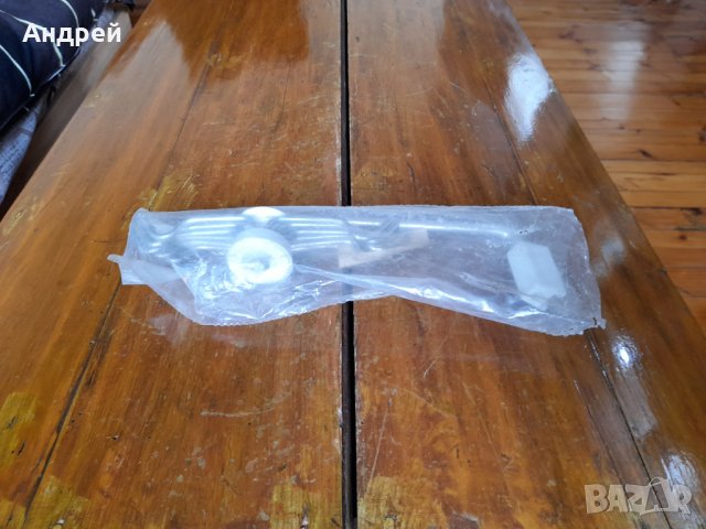 Стара закачалка за чаши