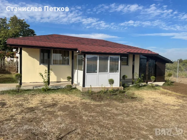 Продавам или заменям къща в село Могила