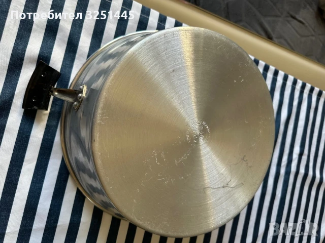 Електрическа тенджера от соца, снимка 3 - Прибори за хранене, готвене и сервиране - 50867369