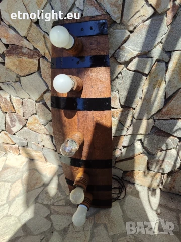 Полилеи от автентични реставрирани дъбови бъчви с ръчно изработени дървени чашки , снимка 5 - Полилеи - 50874496