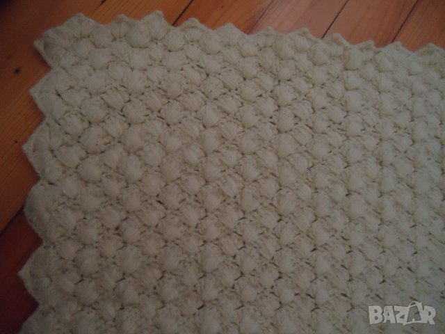 нова вълнена пелена ръчно плетена , снимка 1 - Пелени, памперси - 37272472