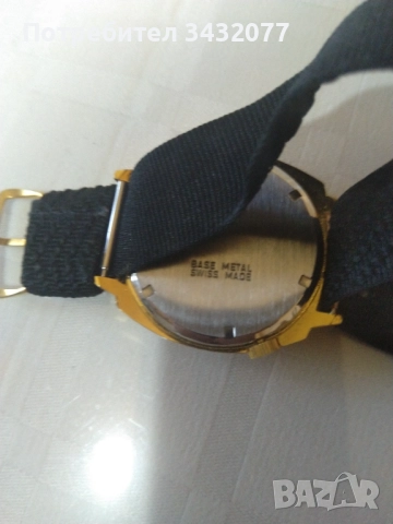 Стар швейцарски часовник с позлата никога не е ползван, снимка 3 - Антикварни и старинни предмети - 51813554