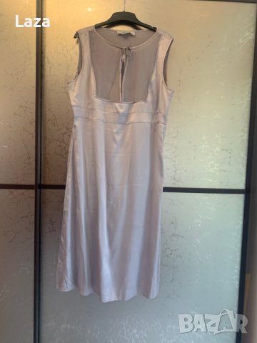 Продавам прекрасна италианска рокля от естествена коприна , снимка 1 - Рокли - 39897710